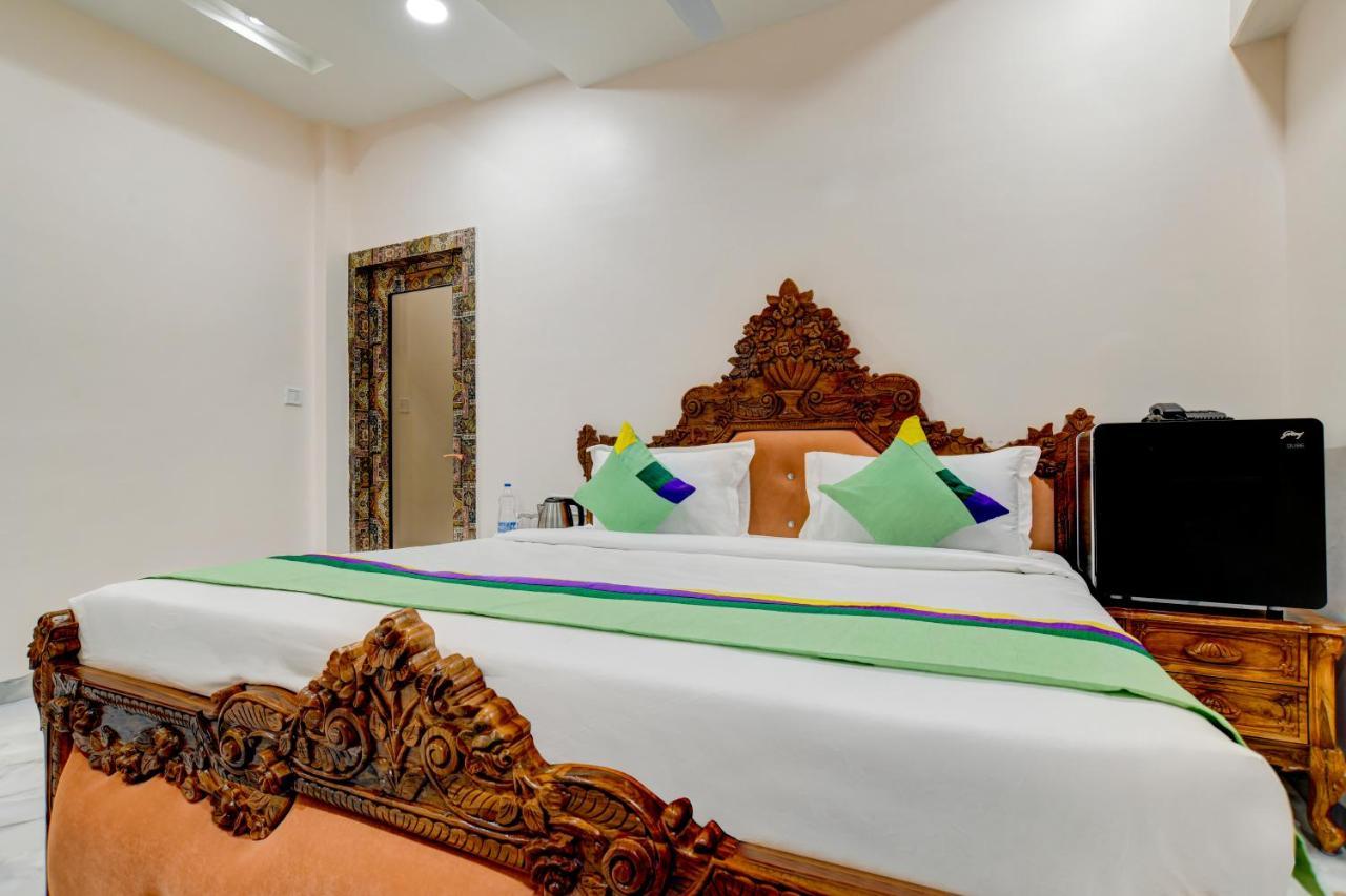 Treebo Trend Kanha Shree อินดอร์ ภายนอก รูปภาพ