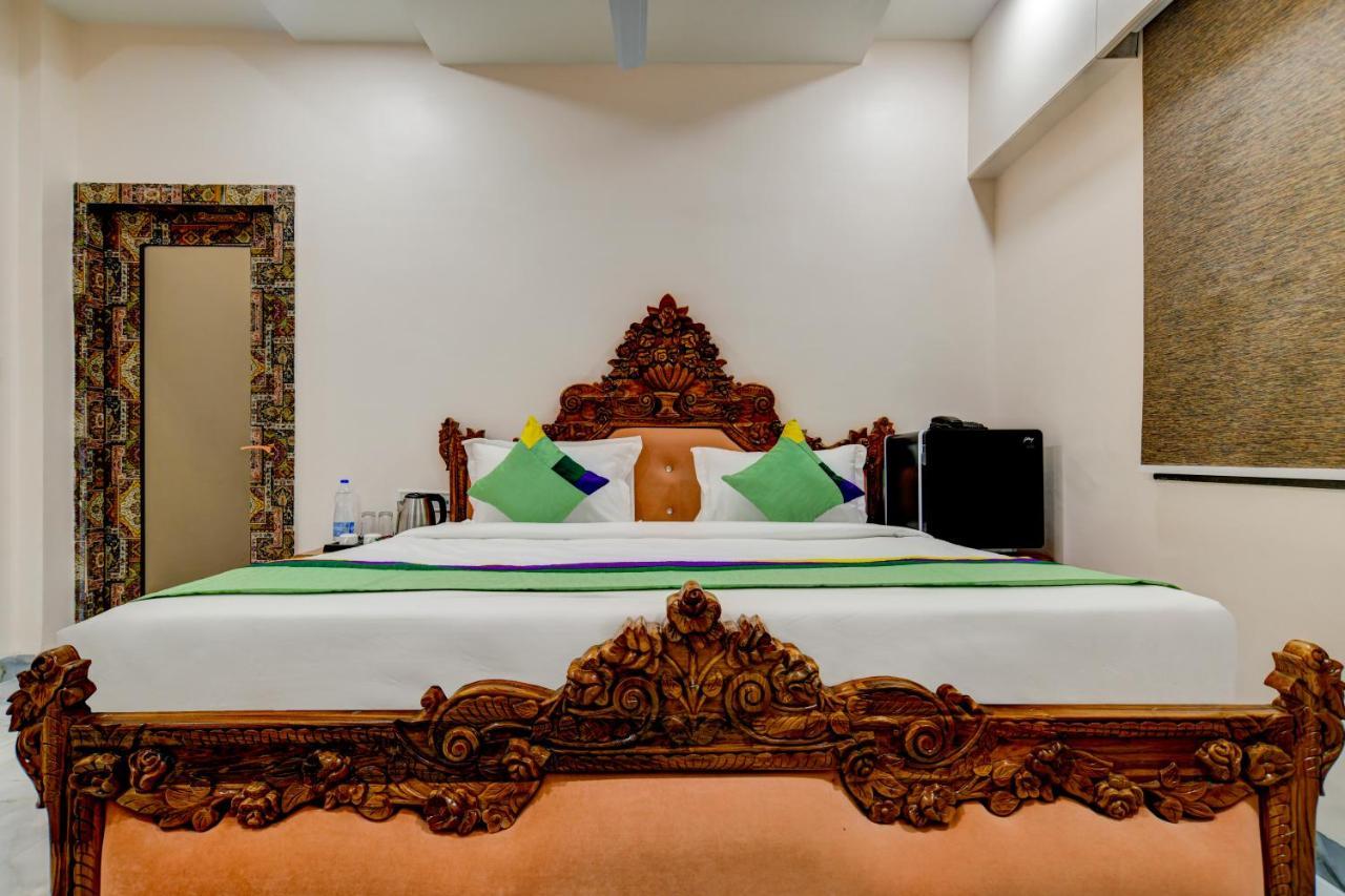Treebo Trend Kanha Shree อินดอร์ ภายนอก รูปภาพ